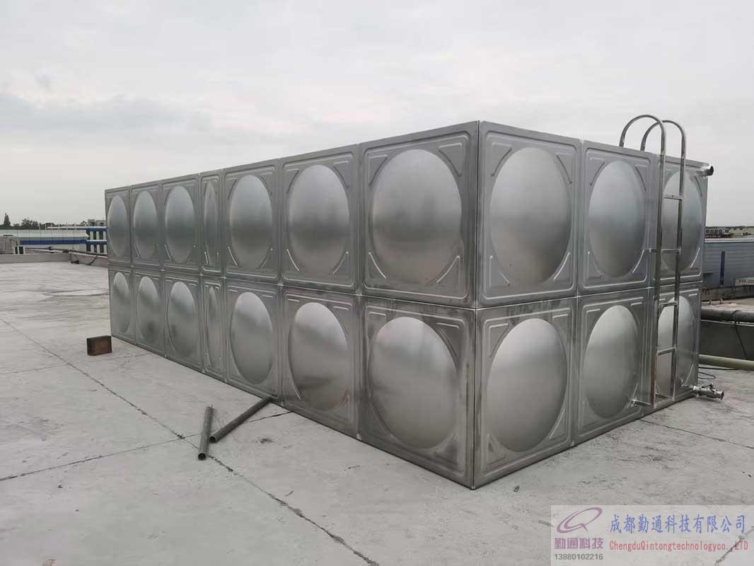 大邑不銹鋼水箱/大邑不銹鋼水箱工程案例 四川成都不銹鋼水箱大邑縣項目現場甲方單位成都優信食品有限公司